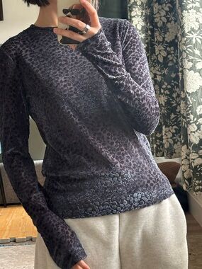 Vince Velour Burnout top S